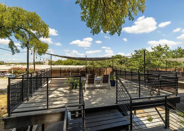 World Cup Group W/ Covered Terrace Ferienhaus *
